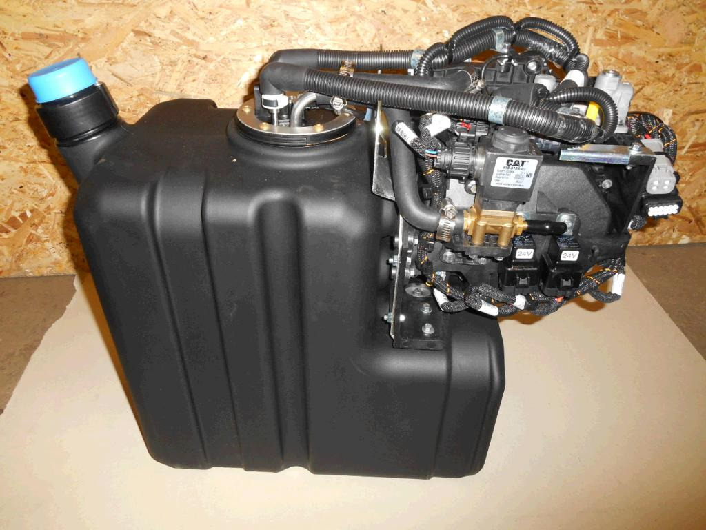 Caterpillar 3735561 - AdBlue réservoir pour Engins de chantier: photos 4 Caterpillar 3735561 - AdBlue réservoir pour Engins de chantier: photos 4