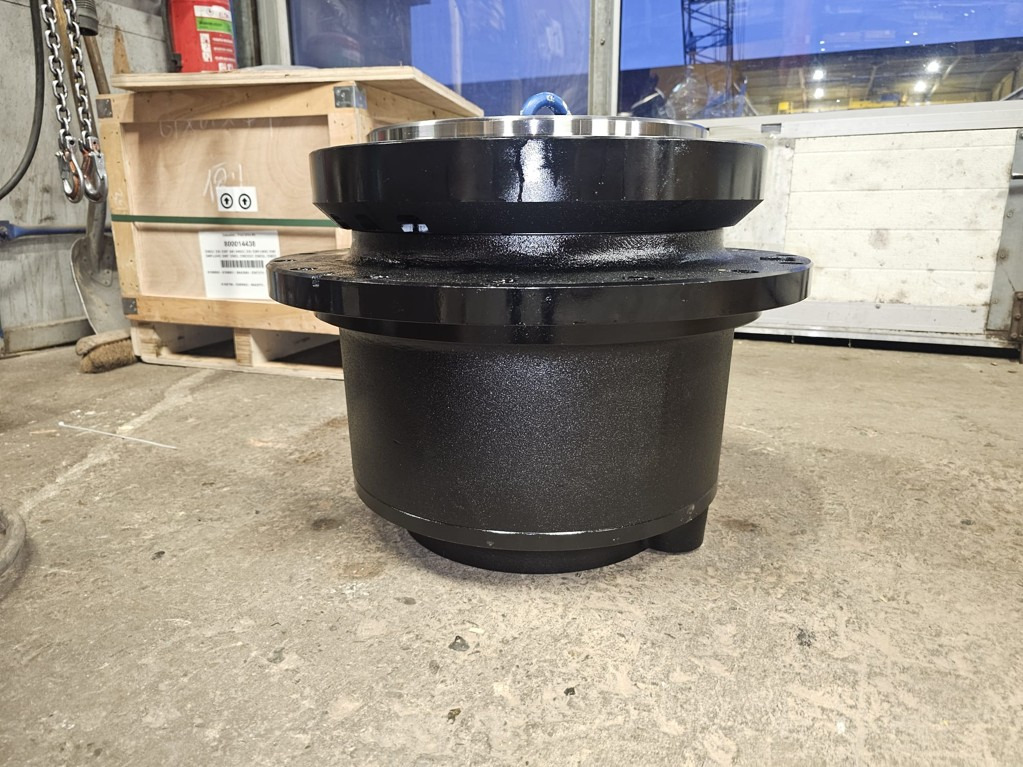 Caterpillar 6108800 - 5842569 - Moteur de translation pour Engins de chantier: photos 3 Caterpillar 6108800 - 5842569 - Moteur de translation pour Engins de chantier: photos 3