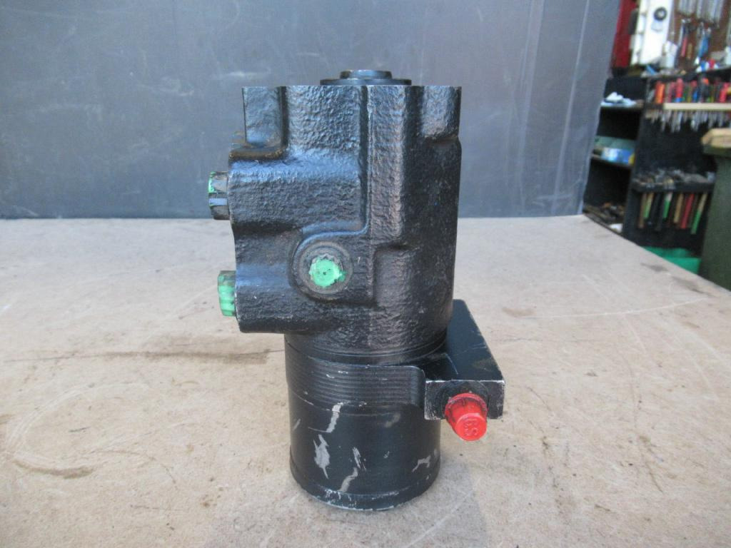 Char-Lynn X2333217002 - - Moteur hydraulique pour Engins de chantier: photos 2 Char-Lynn X2333217002 - - Moteur hydraulique pour Engins de chantier: photos 2