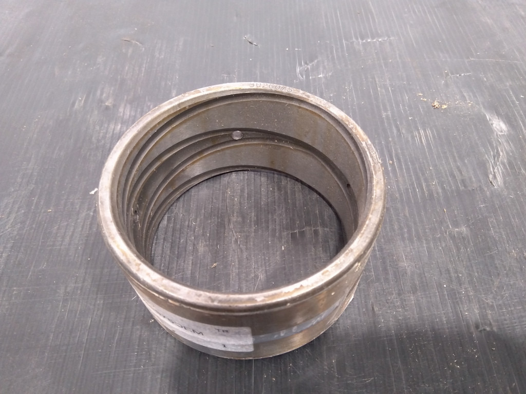 Hitachi 3026075 - - Pistons/ Anneaux/ Manchons pour Engins de chantier: photos 2 Hitachi 3026075 - - Pistons/ Anneaux/ Manchons pour Engins de chantier: photos 2