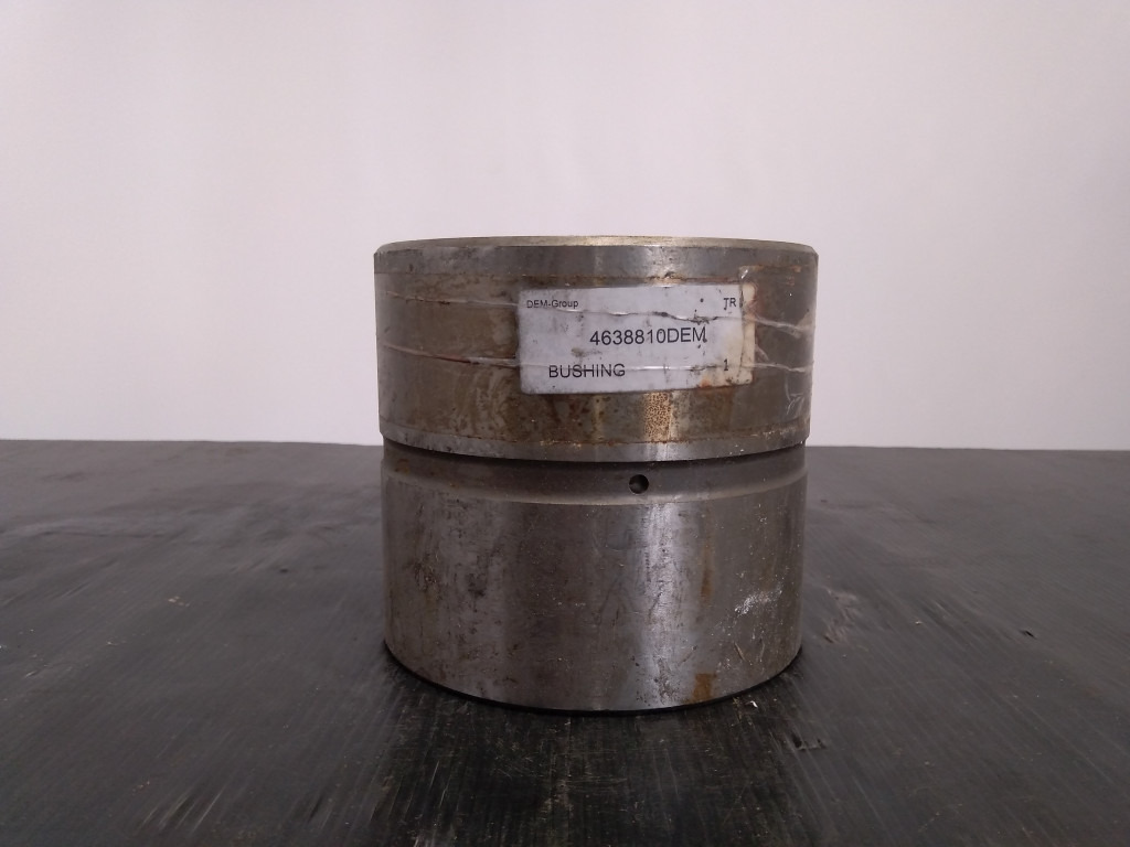 Hitachi 4638810 - - Pistons/ Anneaux/ Manchons pour Engins de chantier: photos 1 Hitachi 4638810 - - Pistons/ Anneaux/ Manchons pour Engins de chantier: photos 1