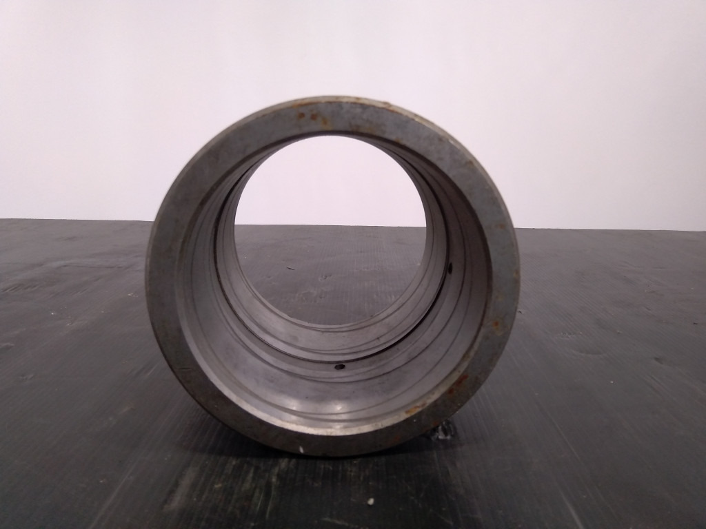 Hitachi 4638810 - - Pistons/ Anneaux/ Manchons pour Engins de chantier: photos 3 Hitachi 4638810 - - Pistons/ Anneaux/ Manchons pour Engins de chantier: photos 3