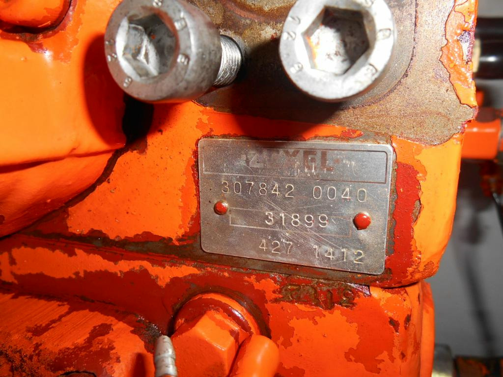 Hitachi 71422916 - 4271412 - Valve hydraulique pour Engins de chantier: photos 1 Hitachi 71422916 - 4271412 - Valve hydraulique pour Engins de chantier: photos 1