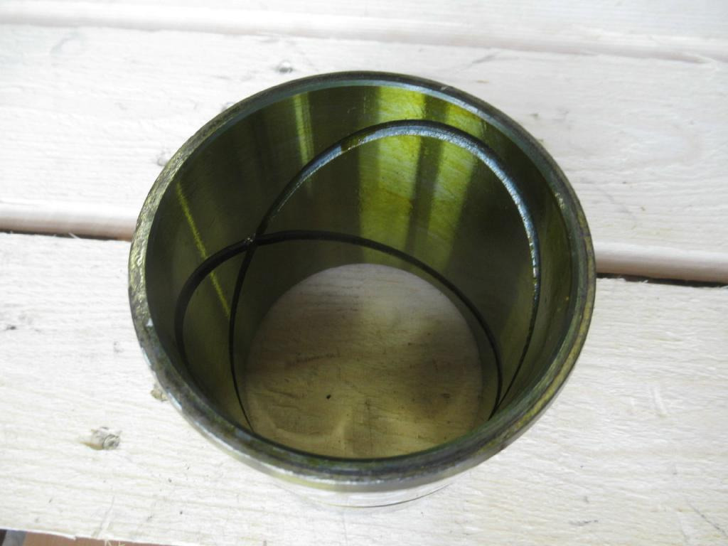 Kobelco 2438U1106S2 - Pistons/ Anneaux/ Manchons pour Engins de chantier: photos 3 Kobelco 2438U1106S2 - Pistons/ Anneaux/ Manchons pour Engins de chantier: photos 3