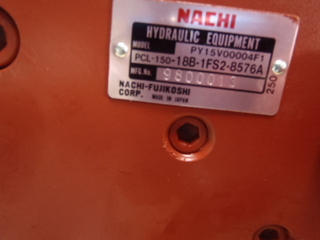 Kobelco PY15V00004F1 - Moteur de rotation pour Engins de chantier: photos 3 Kobelco PY15V00004F1 - Moteur de rotation pour Engins de chantier: photos 3