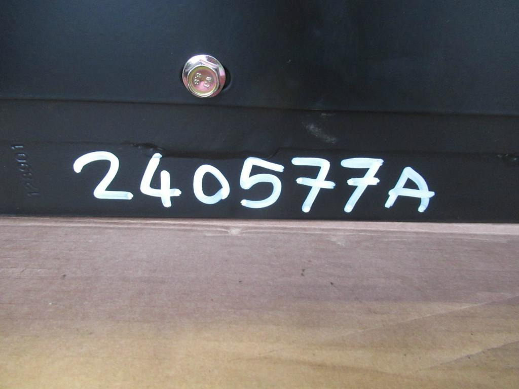 New Holland 4550135 - Système de refroidissement pour Engins de chantier: photos 3 New Holland 4550135 - Système de refroidissement pour Engins de chantier: photos 3