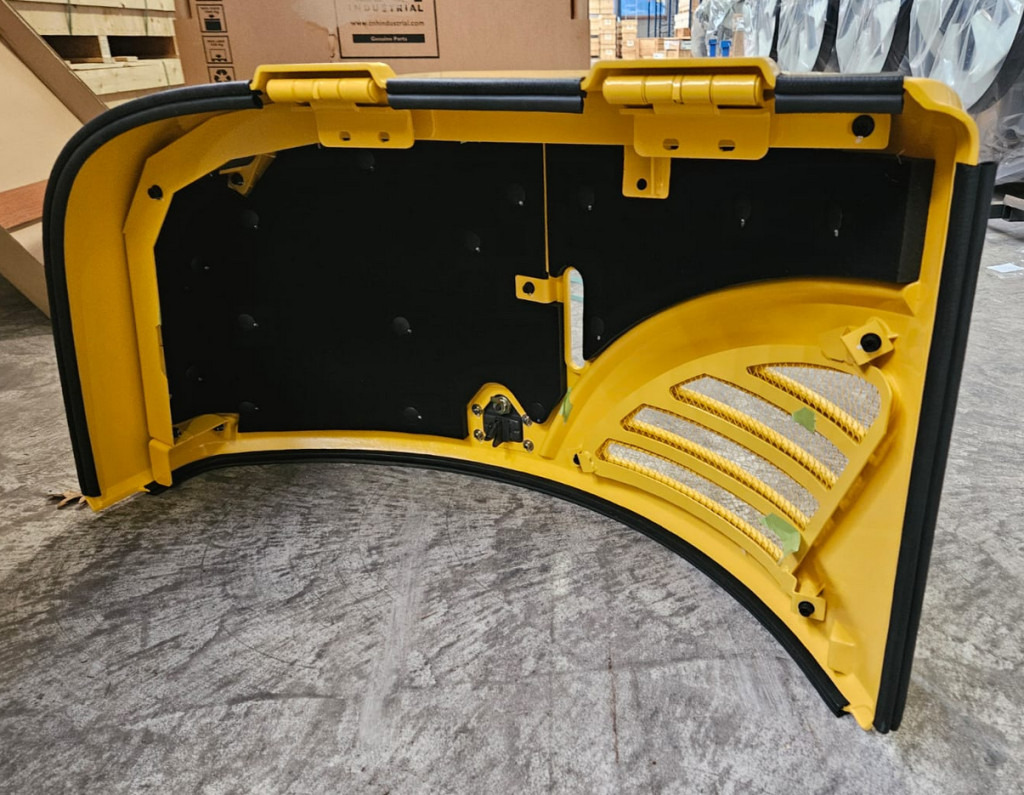 New Holland 7NMH-62002NH - 7NMH-62003CA - Carrosserie et extérieur pour Machine agricole: photos 3 New Holland 7NMH-62002NH - 7NMH-62003CA - Carrosserie et extérieur pour Machine agricole: photos 3