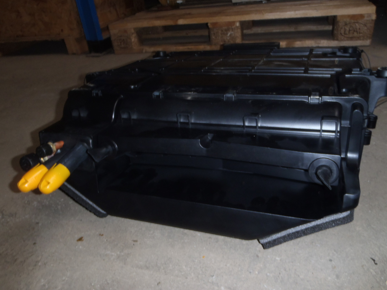 Chauffage/ Ventilation pour Engins de chantier neuf New Holland 84267544 - 84559084: photos 6 Chauffage/ Ventilation pour Engins de chantier neuf New Holland 84267544 - 84559084: photos 6