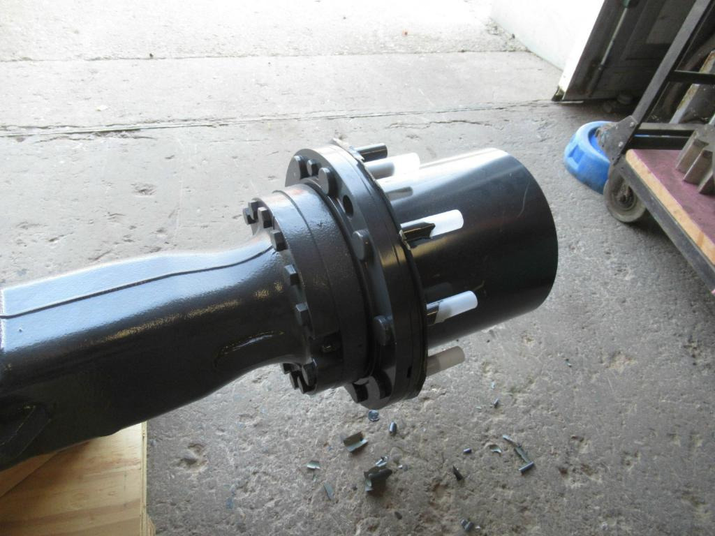 New Holland 84285793 - Essieu arrière pour Engins de chantier: photos 3 New Holland 84285793 - Essieu arrière pour Engins de chantier: photos 3