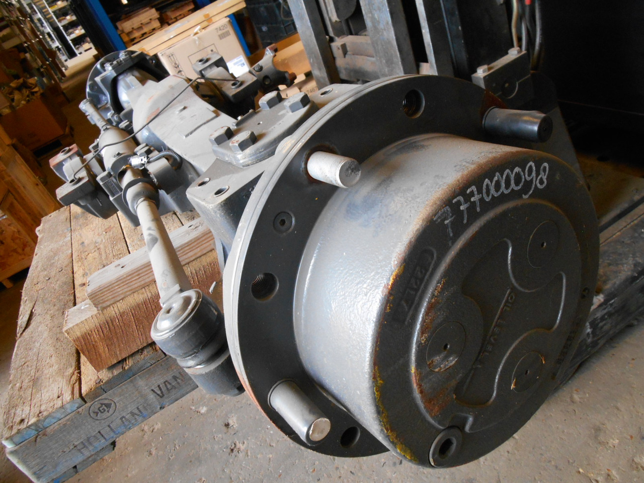 New Holland 87674862 - Essieu avant pour Engins de chantier: photos 1 New Holland 87674862 - Essieu avant pour Engins de chantier: photos 1