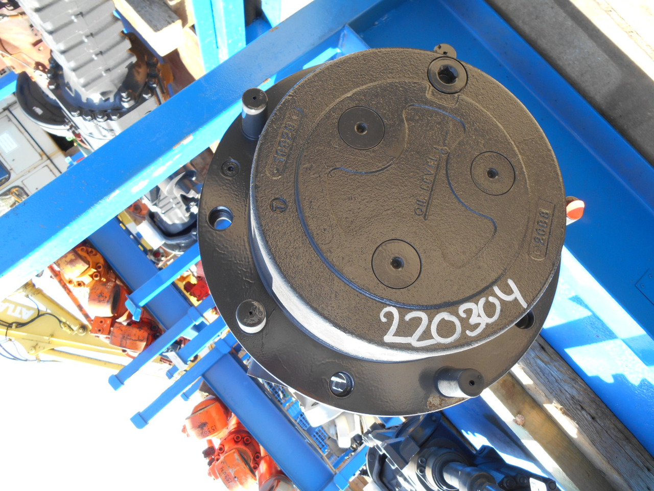 New Holland 87674866 - 85826234 - Essieu arrière pour Engins de chantier: photos 4 New Holland 87674866 - 85826234 - Essieu arrière pour Engins de chantier: photos 4