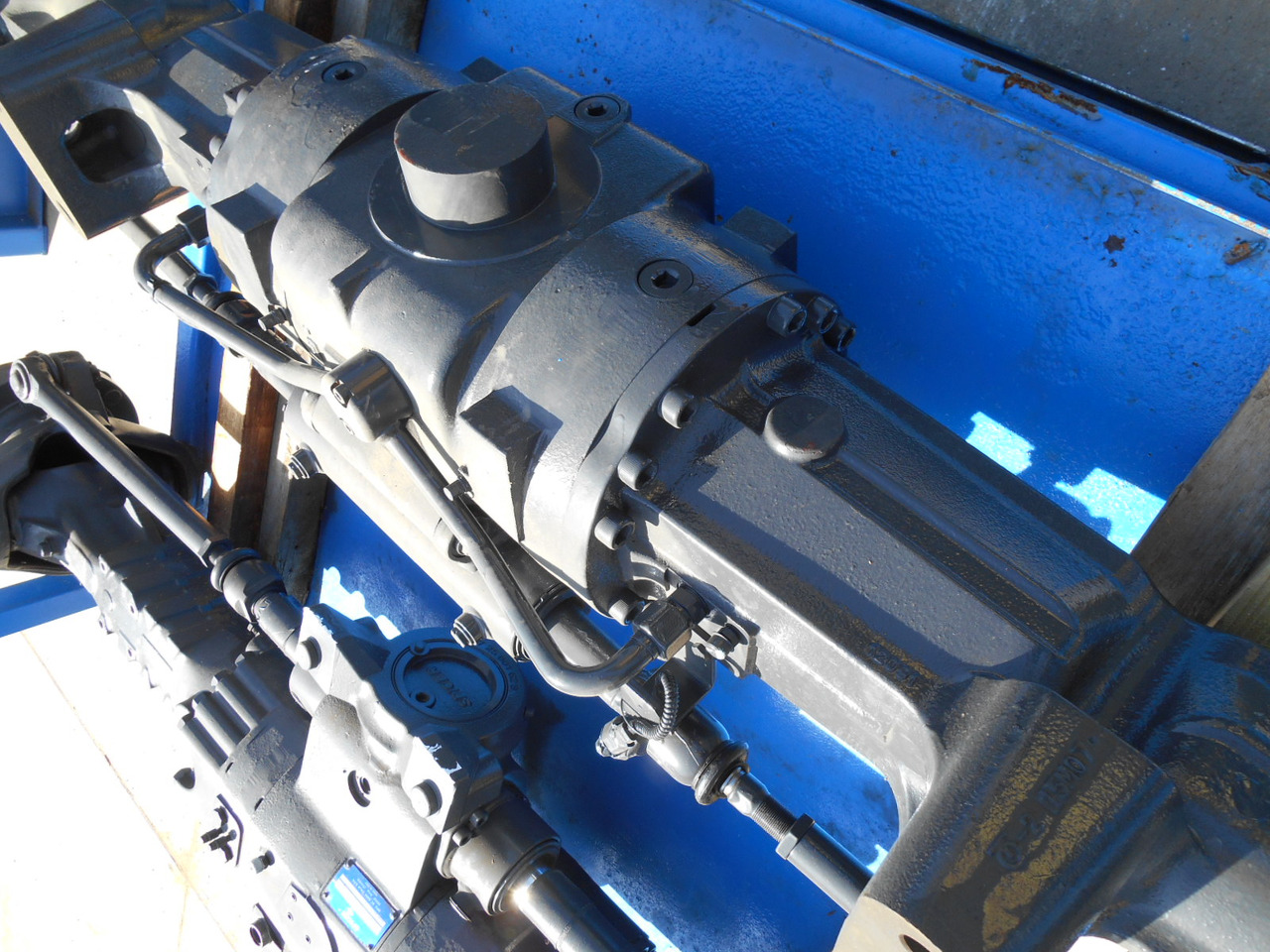 New Holland 87674866 - 85826234 - Essieu arrière pour Engins de chantier: photos 5 New Holland 87674866 - 85826234 - Essieu arrière pour Engins de chantier: photos 5