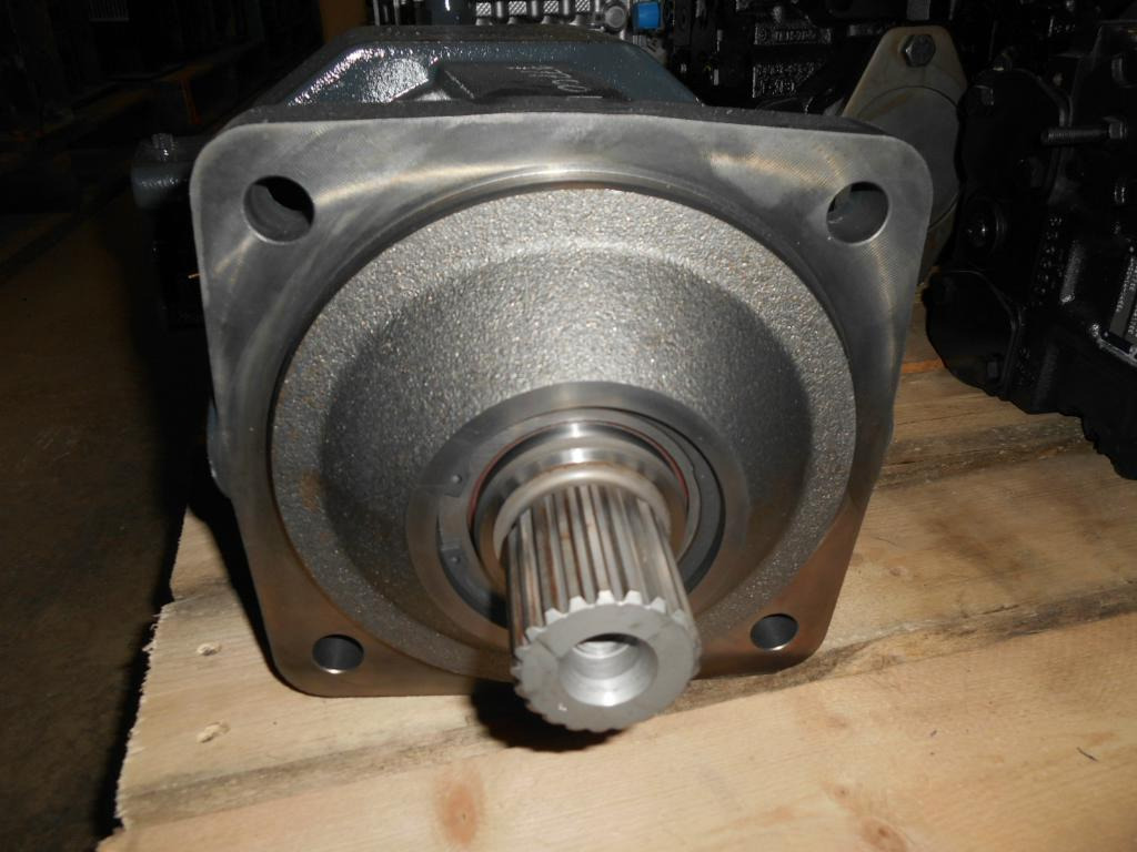 New Holland 8912707 - E195W WE190 WE210 - Moteur hydraulique pour Engins de chantier: photos 5 New Holland 8912707 - E195W WE190 WE210 - Moteur hydraulique pour Engins de chantier: photos 5