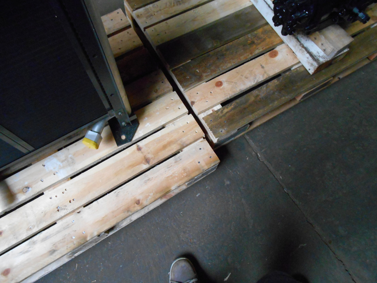 New Holland YY05P00004F1 - SK135SR ED150 SK115SRDZ SK135SRL-1E SK135SRLC - Radiateur pour Engins de chantier: photos 1 New Holland YY05P00004F1 - SK135SR ED150 SK115SRDZ SK135SRL-1E SK135SRLC - Radiateur pour Engins de chantier: photos 1