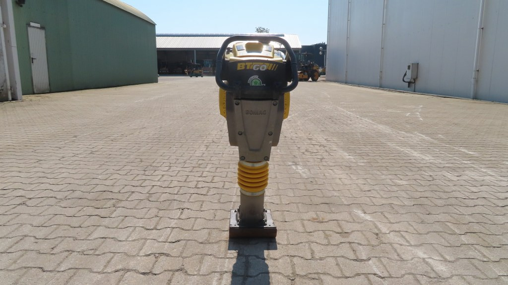 Pilonneuse Bomag BT60: photos 7 Pilonneuse Bomag BT60: photos 7