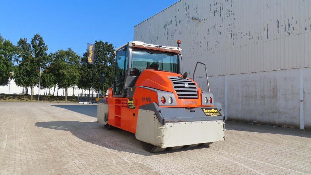 Hamm HP180 i - Compacteur à pneus: photos 4 Hamm HP180 i - Compacteur à pneus: photos 4