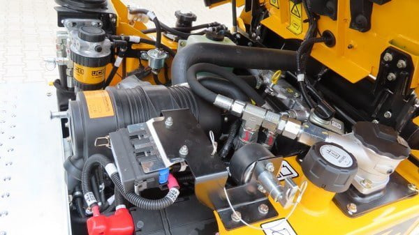 Mini tombereau JCB 1T-2 HT: photos 12 Mini tombereau JCB 1T-2 HT: photos 12