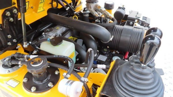 Mini tombereau JCB 1T-2 HT: photos 11 Mini tombereau JCB 1T-2 HT: photos 11