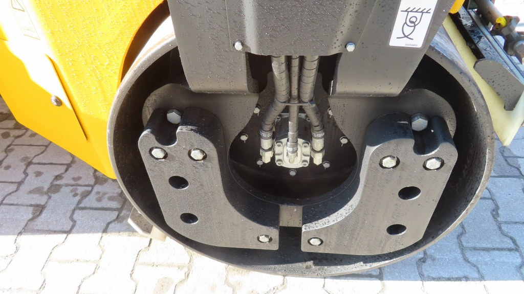 Rouleau compresseur JCB CT430-140: photos 11