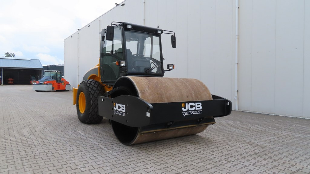 JCB VM166D - Compacteur à pieds de mouton/ Monocylindre: photos 3 JCB VM166D - Compacteur à pieds de mouton/ Monocylindre: photos 3