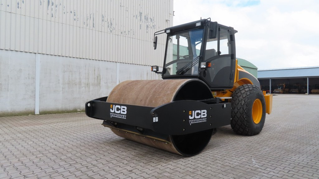 JCB VM166D - Compacteur à pieds de mouton/ Monocylindre: photos 5 JCB VM166D - Compacteur à pieds de mouton/ Monocylindre: photos 5