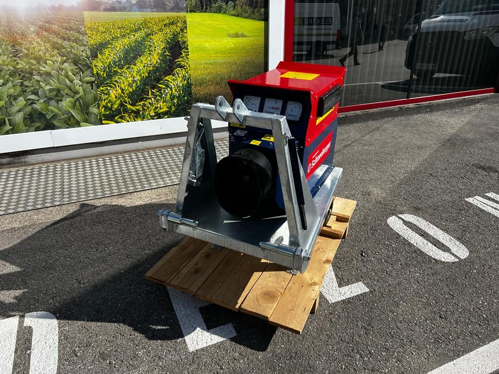 Schneeberger NSGL 30 - 4 - Groupe électrogène: photos 2 Schneeberger NSGL 30 - 4 - Groupe électrogène: photos 2