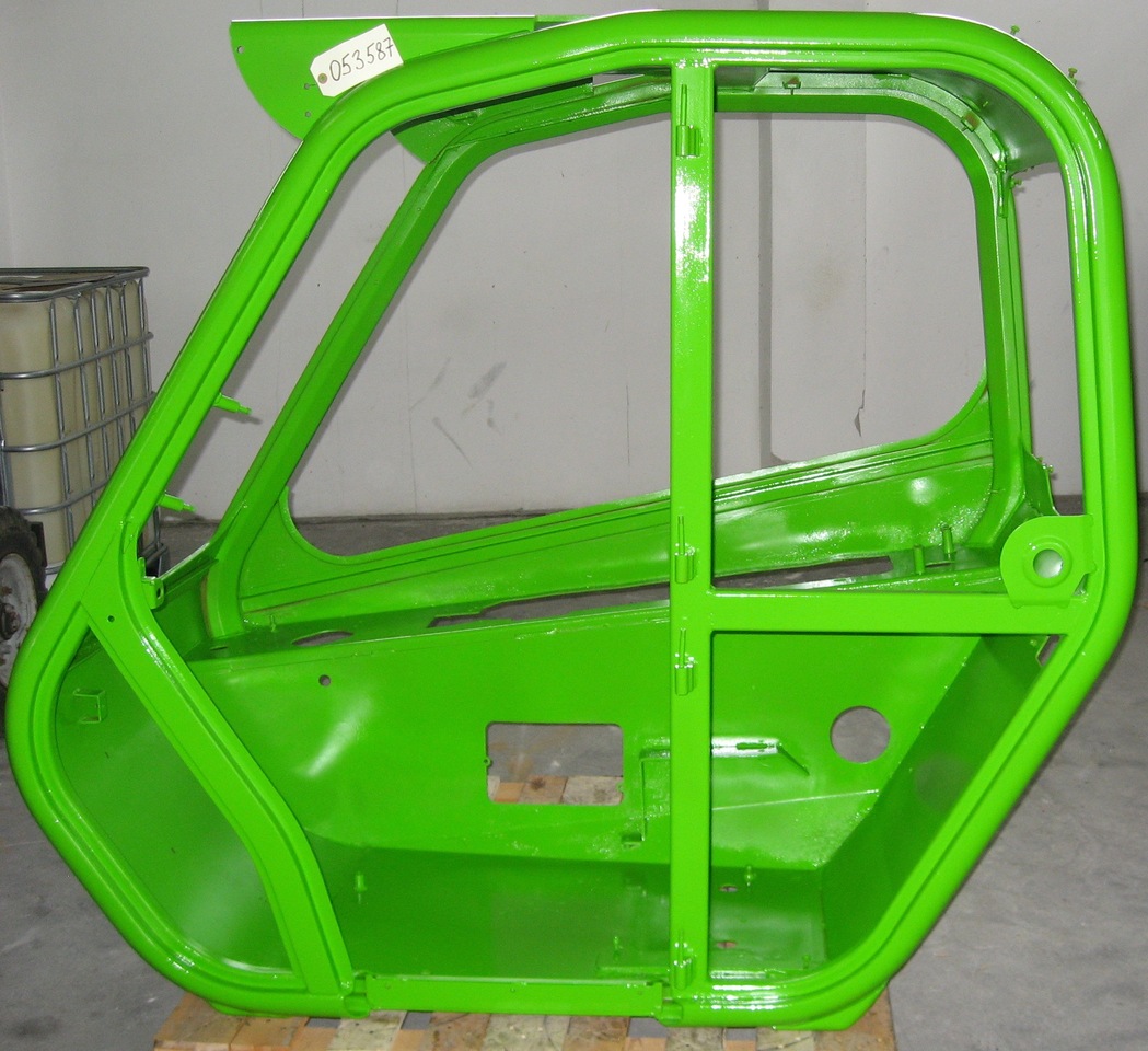 Merlo CAB Nr. 053587 - Cabine pour Chariot télescopique: photos 1 Merlo CAB Nr. 053587 - Cabine pour Chariot télescopique: photos 1