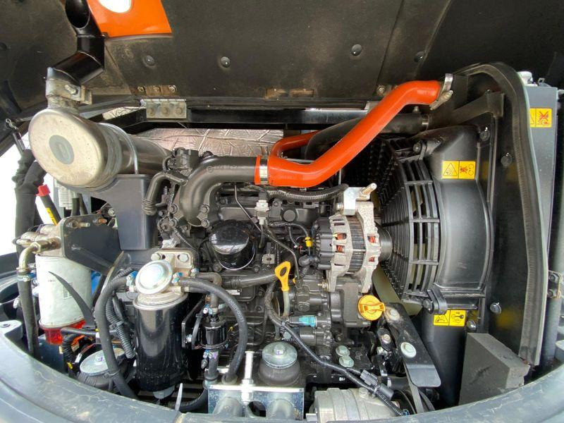 Doosan DX57W - Pelle sur pneus: photos 4 Doosan DX57W - Pelle sur pneus: photos 4