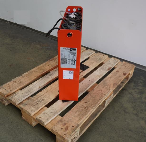GRUMA 24 Volt 2 PzB 150 Ah - Accumulateur pour Matériel de manutention: photos 1 GRUMA 24 Volt 2 PzB 150 Ah - Accumulateur pour Matériel de manutention: photos 1