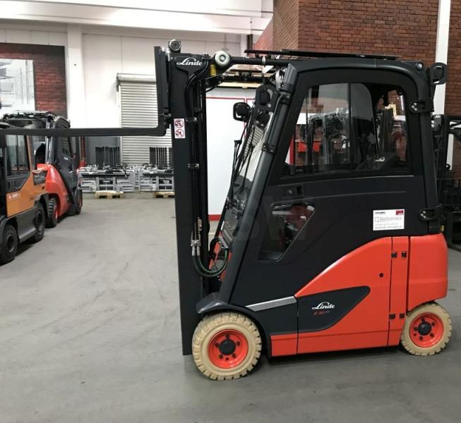 Linde E 16 PH EVO 386-02 - Chariot élévateur électrique: photos 3 Linde E 16 PH EVO 386-02 - Chariot élévateur électrique: photos 3