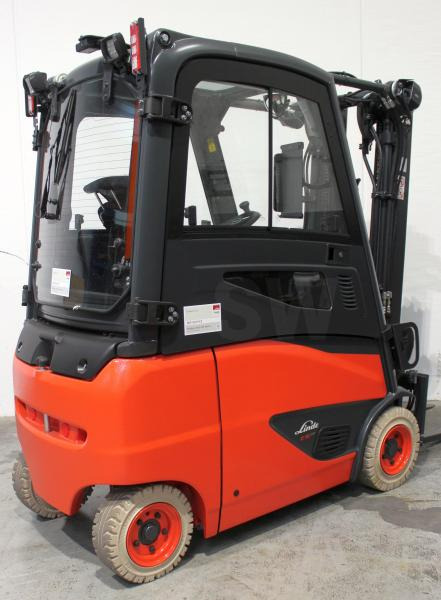 Linde E 16 PH EVO 386-02 - Chariot élévateur électrique: photos 2 Linde E 16 PH EVO 386-02 - Chariot élévateur électrique: photos 2