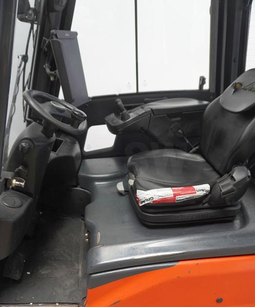 Linde E 20 L EVO 386-02 - Chariot élévateur électrique: photos 3 Linde E 20 L EVO 386-02 - Chariot élévateur électrique: photos 3