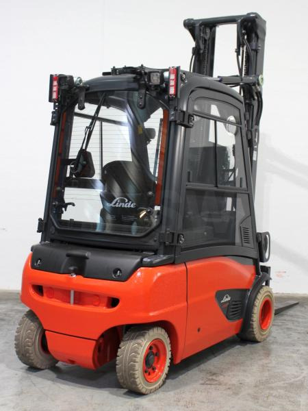 Linde E 20 PL EVO 386-02 - Chariot élévateur électrique: photos 2 Linde E 20 PL EVO 386-02 - Chariot élévateur électrique: photos 2