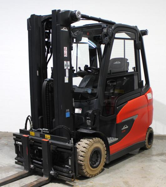 Linde E 25/600 HL 1252 - Chariot élévateur électrique: photos 1 Linde E 25/600 HL 1252 - Chariot élévateur électrique: photos 1