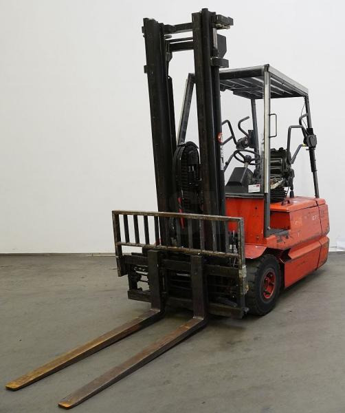 Chariot élévateur électrique Linde E 25 Z 325: photos 1