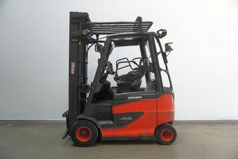 Linde E 30/600 H 387 - Chariot élévateur électrique: photos 4 Linde E 30/600 H 387 - Chariot élévateur électrique: photos 4