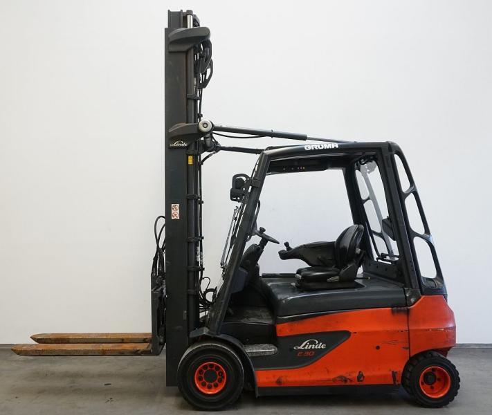 Linde E 30 L 387 - Chariot élévateur électrique: photos 4 Linde E 30 L 387 - Chariot élévateur électrique: photos 4
