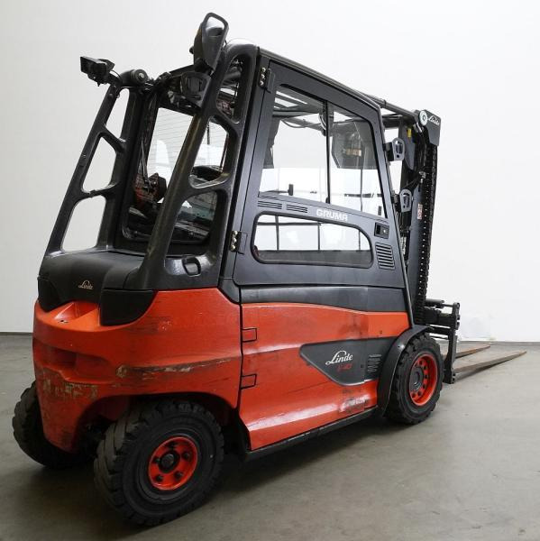 Linde E 40/600 H 388 - Chariot élévateur électrique: photos 2 Linde E 40/600 H 388 - Chariot élévateur électrique: photos 2