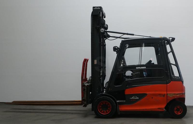 Linde E 50/600 HL 388 - Chariot élévateur électrique: photos 3 Linde E 50/600 HL 388 - Chariot élévateur électrique: photos 3