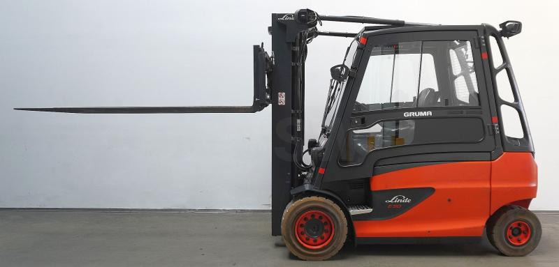 Linde E 50/600 HL 388 - Chariot élévateur électrique: photos 4 Linde E 50/600 HL 388 - Chariot élévateur électrique: photos 4