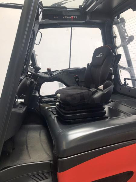 Linde E 50/600 HL 388 - Chariot élévateur électrique: photos 3 Linde E 50/600 HL 388 - Chariot élévateur électrique: photos 3