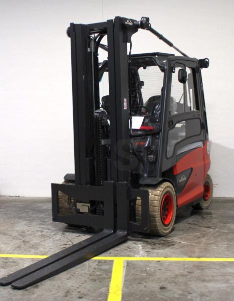 Linde E 50 HL 388 - Chariot élévateur électrique: photos 1 Linde E 50 HL 388 - Chariot élévateur électrique: photos 1
