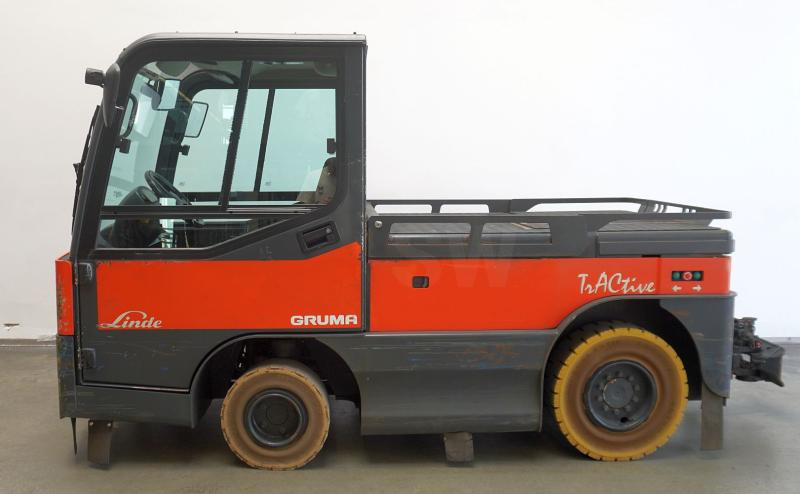 Linde P 250 127-05 - Chariot tracteur: photos 4 Linde P 250 127-05 - Chariot tracteur: photos 4