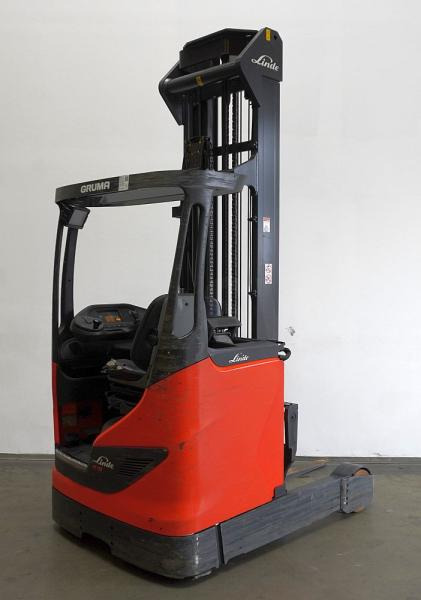 Linde R 16 1120 - Chariot à mât rétractable: photos 1 Linde R 16 1120 - Chariot à mât rétractable: photos 1