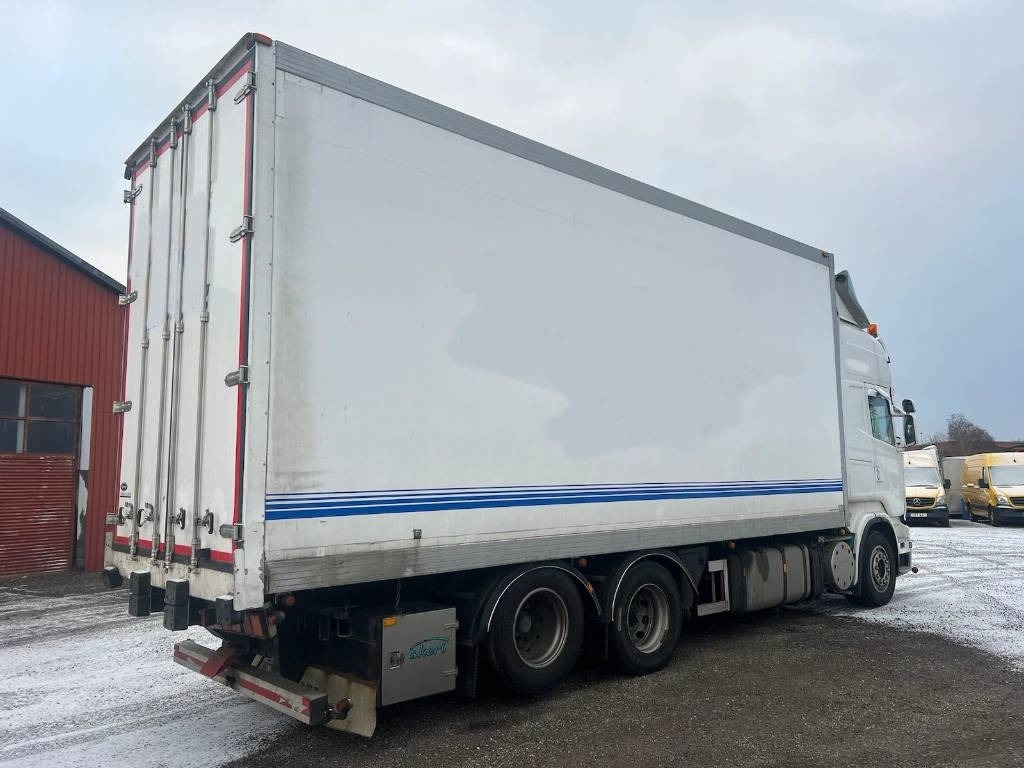 Scania R730 LB 6X2 HLB serie 0867 - Camion frigorifique: photos 3 Scania R730 LB 6X2 HLB serie 0867 - Camion frigorifique: photos 3