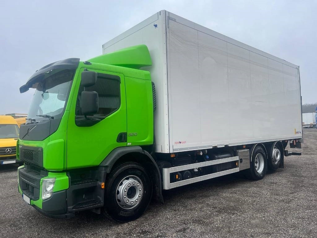 Volvo FE 320 6x2 serie 5143 Euro 6 - Camion frigorifique: photos 1 Volvo FE 320 6x2 serie 5143 Euro 6 - Camion frigorifique: photos 1