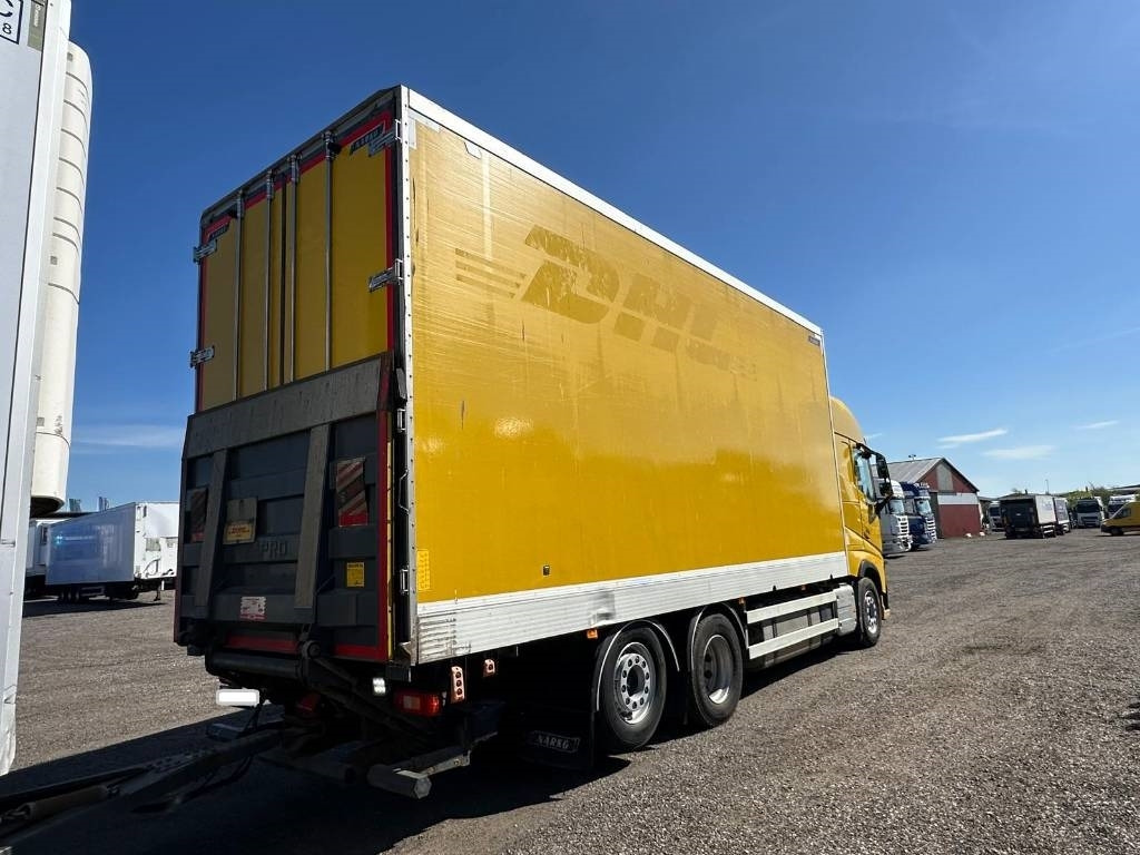 Volvo FH 6*2 serie 1167 - Camion fourgon: photos 2 Volvo FH 6*2 serie 1167 - Camion fourgon: photos 2