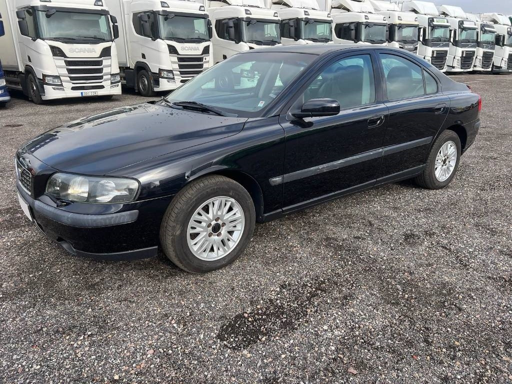 Volvo R + S60 serie 4044 - Voiture: photos 1 Volvo R + S60 serie 4044 - Voiture: photos 1