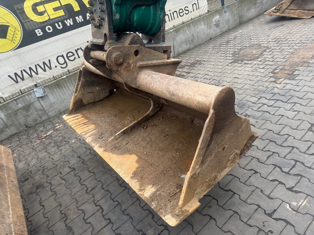 Hitachi ZX 190 W-6 - Pelle sur pneus: photos 5 Hitachi ZX 190 W-6 - Pelle sur pneus: photos 5