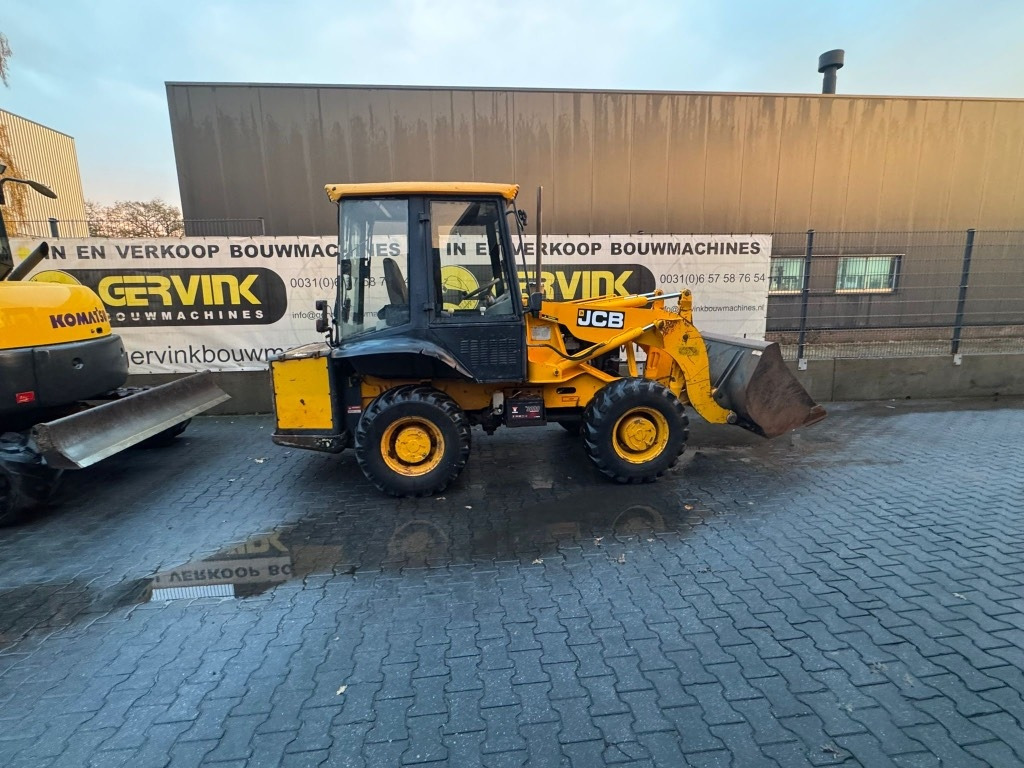 JCB 2 CX Airmaster - Chargeuse sur pneus: photos 1 JCB 2 CX Airmaster - Chargeuse sur pneus: photos 1
